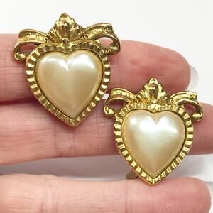 Vintage Robert Rose Signed Puffy Pearl Heart Gold Tone Large Clip On Earrings